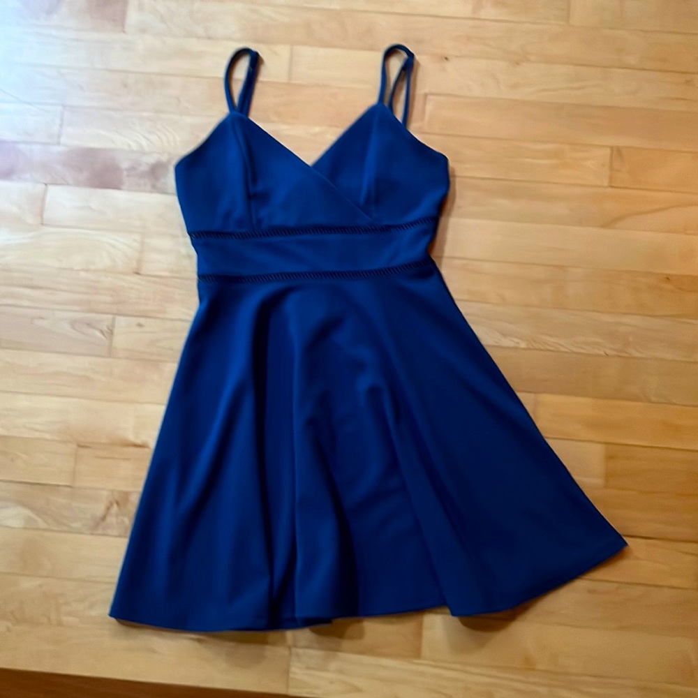 Francesca’s blue dress